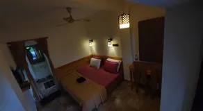 Little Island Beach Cafe & Guest House - Image 5