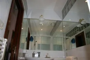La Finestra Sul Cortile - Image 2