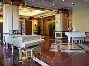 Xinjiang Eurasian Continental Bridge Hotel - Image 3