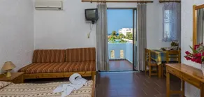 Mare Blue Apartments - Image 4