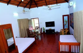 Rosa Mystica Coastal Haven - Image 3