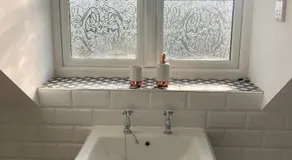 Lavender Lodge, brand new with hot tub hire - Image 5