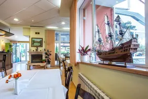 Family Hotel Saint Konstantin - Image 2