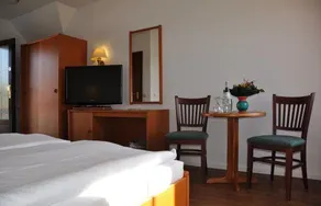 Landhotel Rügen - Image 4