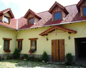 Casa Bunicilor - Image 1