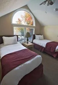 The Quarters at Lake George - Image 2