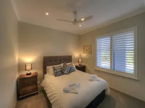 Waters Edge Luxury @ Mandurah - Wannanup - Image 2