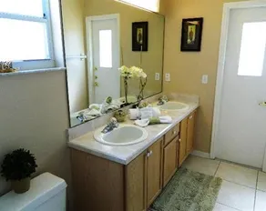 Loyalty Vacation Homes - Image 5