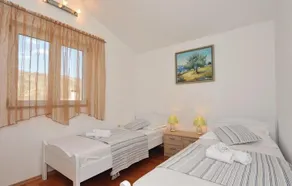 House Milina 87 - Image 3