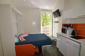 Le Petit Lumiere - Image 5