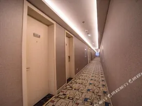 Super 8 by Wyndham Zhuozhou Fan Yang Lu - Image 4