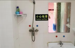Xingguang Express Hotel - Image 5