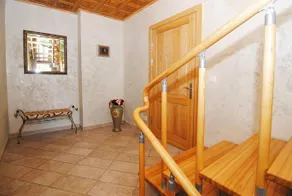 11 Zuvedru - Image 2