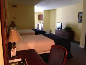 Hotel 27 - Image 5