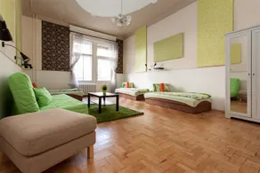 Feelbudapest Economy - Image 2