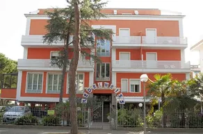 Hotel Edelweiss - Image 5