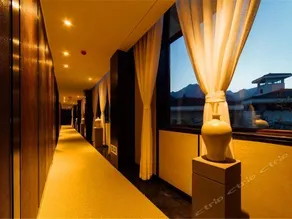 Yihe Funiu Shanju Hot Spring  Hotel - Image 3