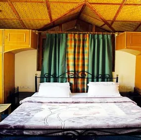 Scarlet Cottage Manali - Image 4