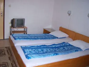 Guest House Kostandara - Image 4