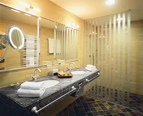 Pule Estate Hotel Wellness - Image 4