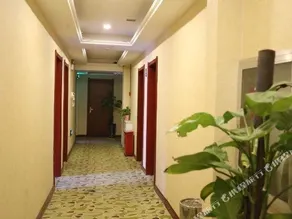 Luoma Holiday Hotel - Image 2