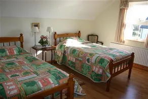 Blackberry Cottage - Image 4