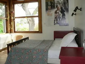 Maison Reguis - Image 3