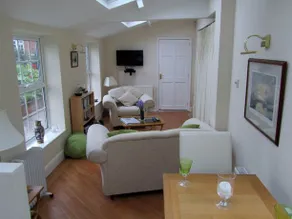 May Cottage B&B - Image 3