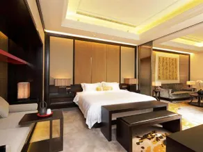 Eadry Royal Garden Hotel Haikou - Image 2