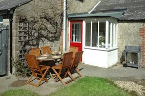 Apple Tree Cottage - Image 3