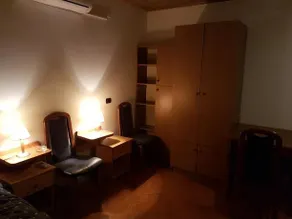 Rooms And Restaurant Ive - Image 2