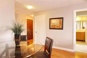 Executive Stay At Ovation Square One - Image 2
