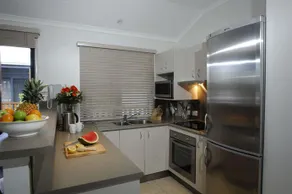 Tin Can Bay Marina Villas - Image 3