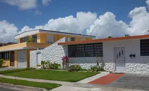 Safe Quiet Apartments Near Airport - Image 2