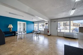 Zen Living Suites Extended Stay - Jacksonville - Orange Park - Image 2
