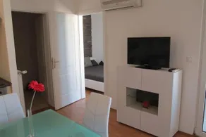 Viktória Apartmanház - Image 4