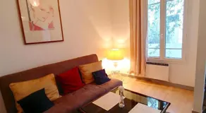 Holiday Home Rue De La Revolution - Image 5