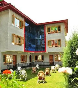 Swiss Hotel Kashmir - Image 5