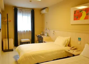 Jinjiang Inn Shenzhen Dewang Guangchang Jiudian - Image 5