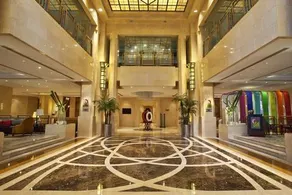Parkline Century Park Hotel Shanghai - Image 4