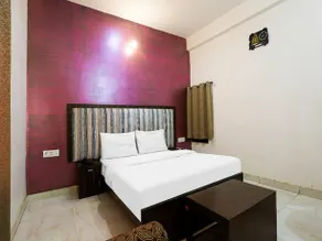 Hotel Nihon by OYO Rooms - Image 3