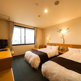 Bird Stay Hotel - Image 2