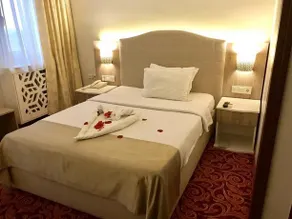 Kosdere Apart Hotel - Image 5