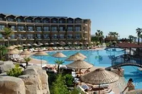 Barut Hotel Labada - Image 5