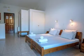 Villa Kosta Hotel & Apartments - Image 3