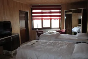 Aymeydani Hotel Café Restaurant - Image 3