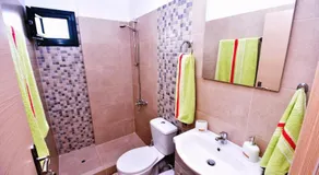 Sunflower Apartments - Image 5
