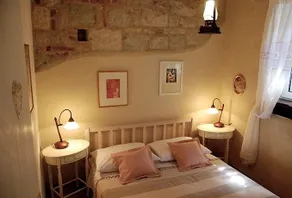 Villa Split Art - Image 3