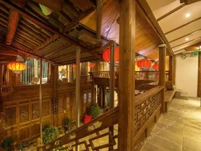 Husi Yashe Inn - Image 4