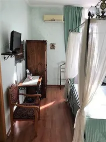 La Villa Di Roma - Image 4